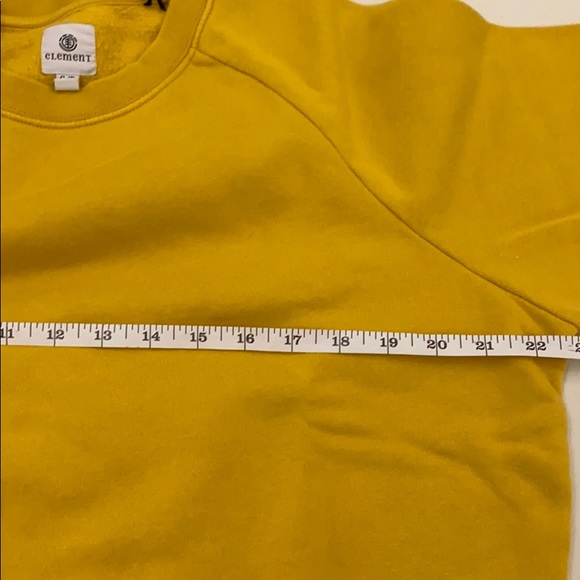Small Element Women’s Crewneck Mineral Yellow NWT - Picture 14 of 14